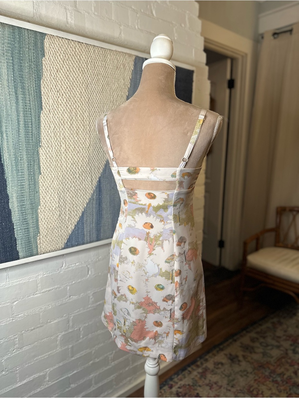 Urban Outfitters Soft Pastel Daisy Print Dress - Picture 10 of 14
